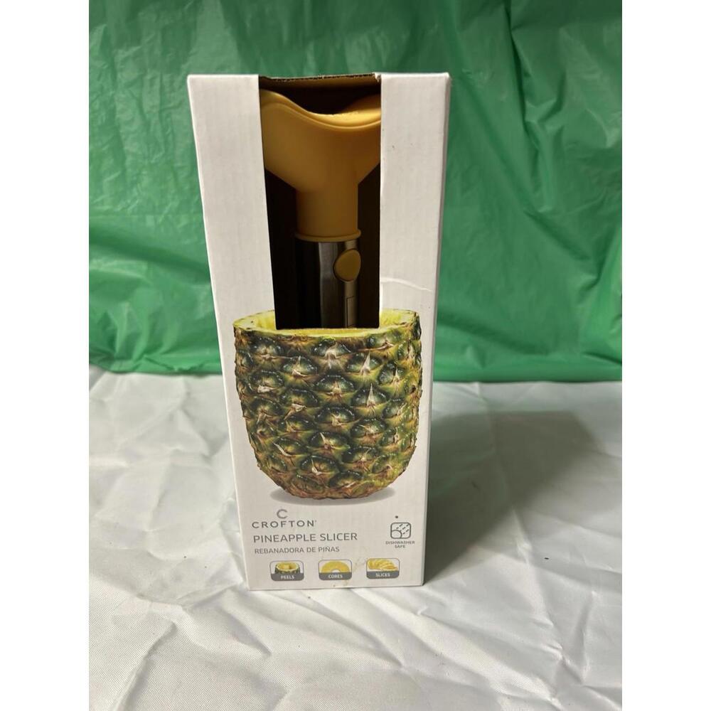Crofton Pineapple Slicer Corer Cutter Stainless Steel Dishwasher Safe New
